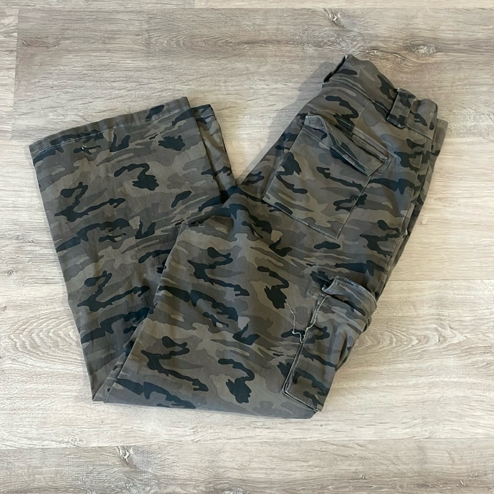Vici Camouflage Cargo Pants